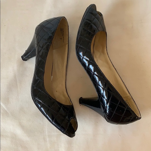 Mossimo Quilted Patent Leather Pumps - Picture 4 of 6